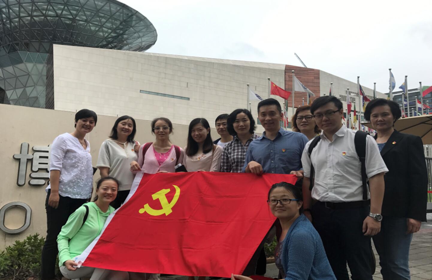 参观世博博物馆，感受世博文化